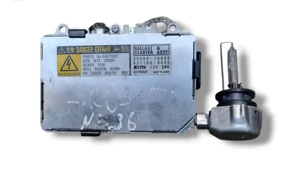 Land Rover Discovery 3 - LR3 Headlight ballast module Xenon 3900016488 0311000250