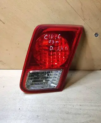 Honda Civic Tailgate rear/tail lights 744W W21W