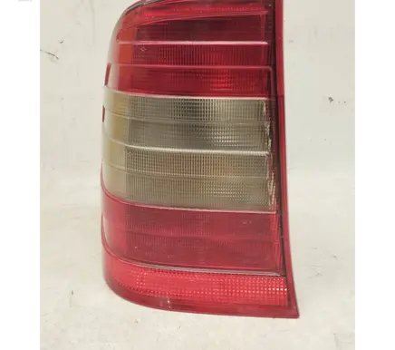 Mercedes-Benz C W202 Rear/tail lights 2028202764 A2028202764 HELLA