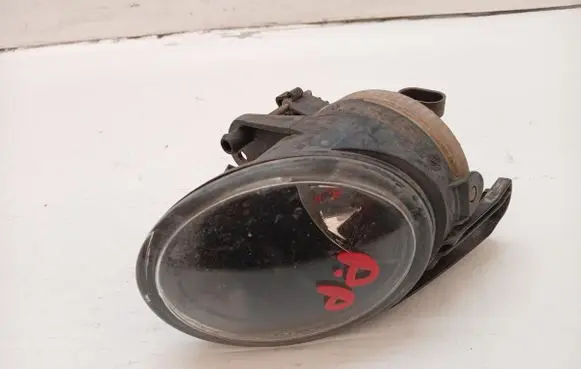 Volkswagen PASSAT B6 Front fog light 271294-00