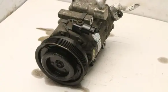 Hyundai i30 Air conditioning (A/C) compressor (pump) AN8CA01