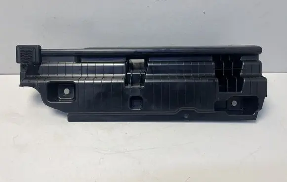 BMW i4 Centre console side trim rear 9462237