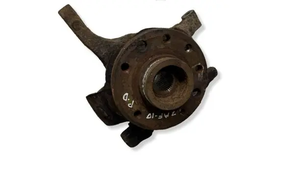 Opel Zafira A Front wheel hub spindle knuckle 