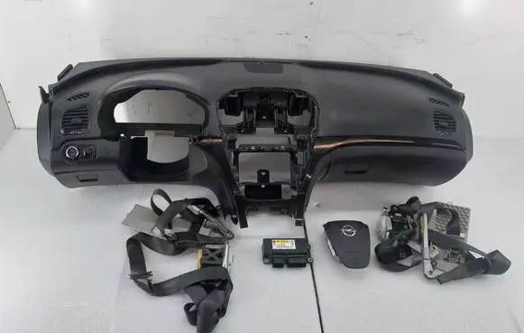 Opel Insignia A Dashboard