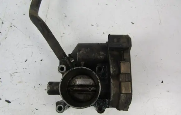 Volkswagen Polo III 6N 6N2 6NF Electric throttle body valve 030133062H