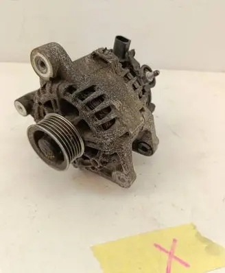 Hyundai Elantra VII Generator/alternator 373002M317 2715580