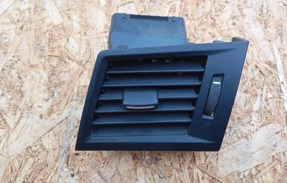 Subaru Outback Dashboard side air vent grill/cover trim 66110AJ000