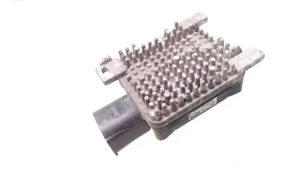 BMW 1 F20 F21 Coolant fan relay 7608410