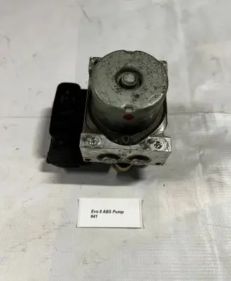 Mitsubishi Lancer Evolution ABS Pump MN102308 70003123341D0