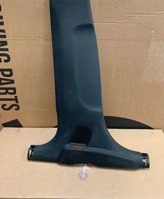 KIA Sorento (B) pillar trim (bottom) 85835C5100 A097546