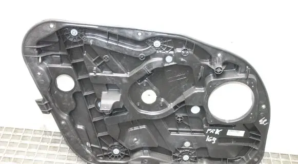 Hyundai i40 Front door electric window regulator 813103Z030