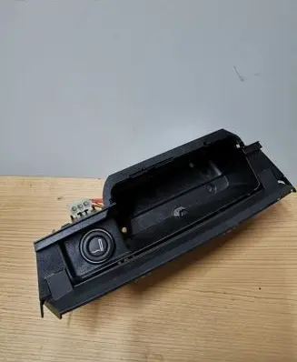BMW 7 F01 F02 F03 F04 Ashtray (front) 9119317