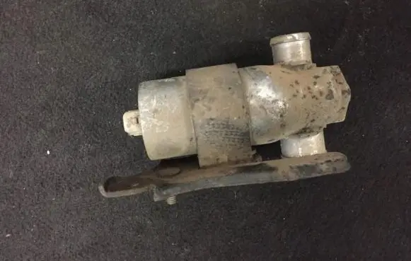 BMW 5 E39 Idle control valve (regulator) 1744713 0280140545