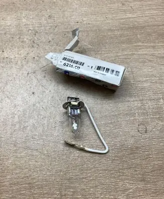 Peugeot 309 Headlight/headlamp bulb 6216C0