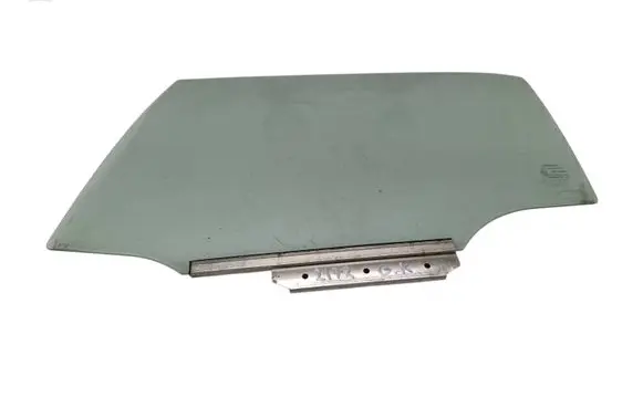 Toyota Auris 150 Rear door window glass 43R00048 DOT24M189AS2