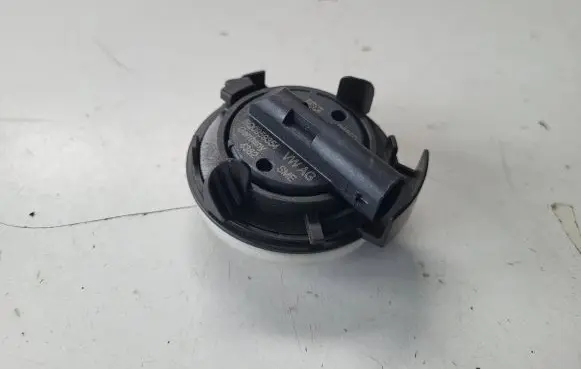 Volkswagen Tiguan Airbag deployment crash/impact sensor 5Q0959354