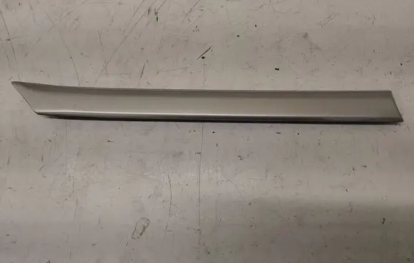 Volkswagen Golf III Rear door trim (molding) 1H3853536