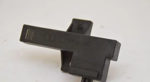 Audi A4 S4 B8 8K Keyless (KESSY) go control unit/module 8K0907247