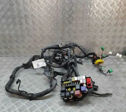 Engine installation wiring loom