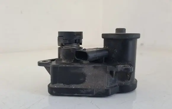 Mitsubishi Colt Intake manifold valve actuator/motor A6401500394