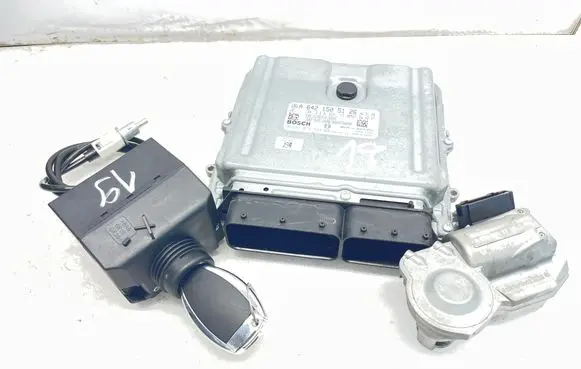 Mercedes-Benz CLS C219 Engine ECU kit and lock set A2115452308 A6421505126 0281014924