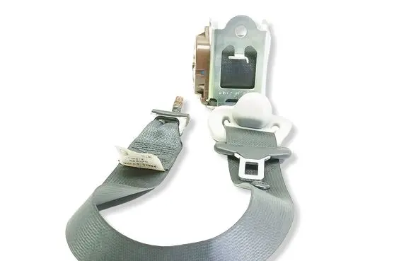 Nissan Qashqai+2 Rear seatbelt 88845EY10A 045820