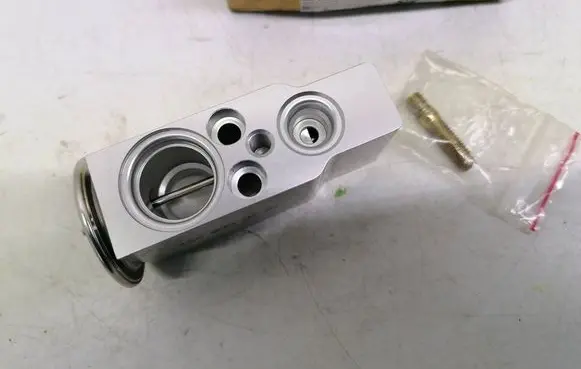 Mercedes-Benz A W168 Valve 1688300284