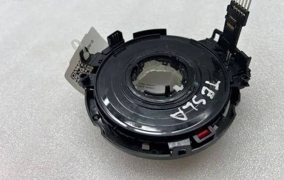 Tesla Model 3 Airbag slip ring squib (SRS ring) 1014749007