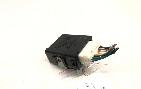 Toyota Auris 150 Other control units/modules 85940-12160