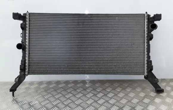 Renault Laguna III Coolant radiator 214100056R 214000036R R9778003