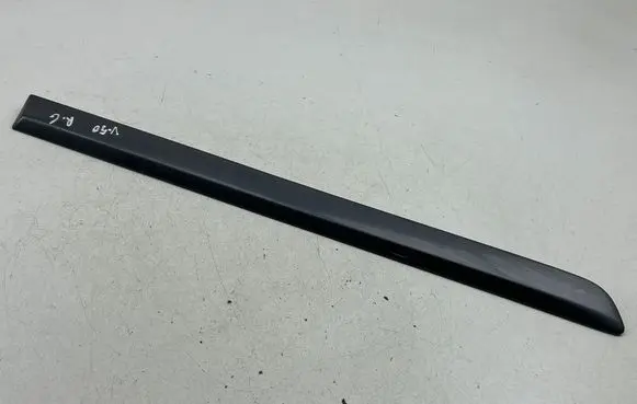Volvo V50 Rear door trim (molding) 39987039 08620171