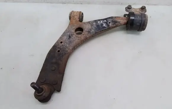 Volvo V50 Front lower control arm/wishbone