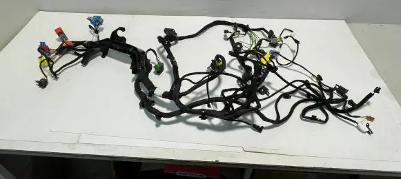 Peugeot 3008 II Panel wiring 9829085880 26236 9818814680