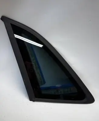 Rear side window