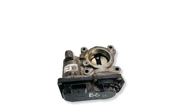 Renault Captur Throttle valve H8201171233 161206038R 14029