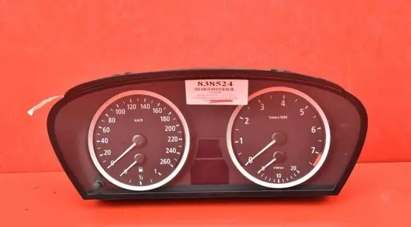 BMW 5 E60 E61 Speedometer (instrument cluster) 6983149