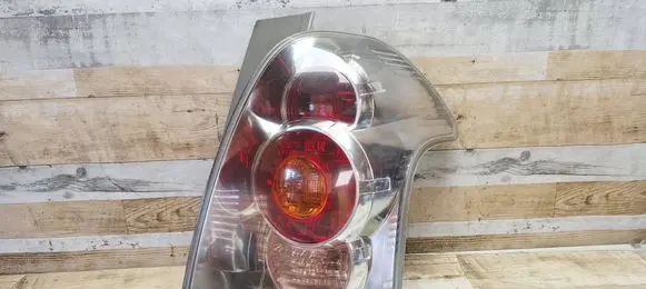Toyota Corolla Verso AR10 Rear/tail lights