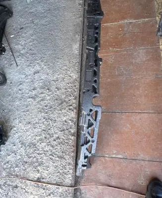 Front bumper foam support bar
