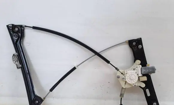 BMW 6 F12 F13 Front door window regulator with motor 7303785