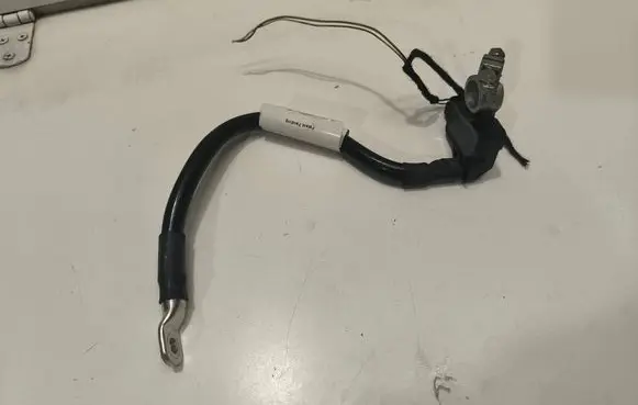 Audi A7 S7 4G Negative earth cable (battery) 8X0915181 519375216