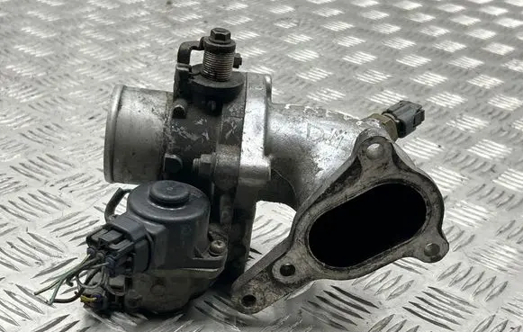 Toyota Previa (XR30, XR40) II Throttle valve