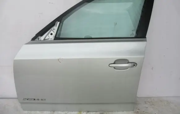 BMW X3 E83 Front door