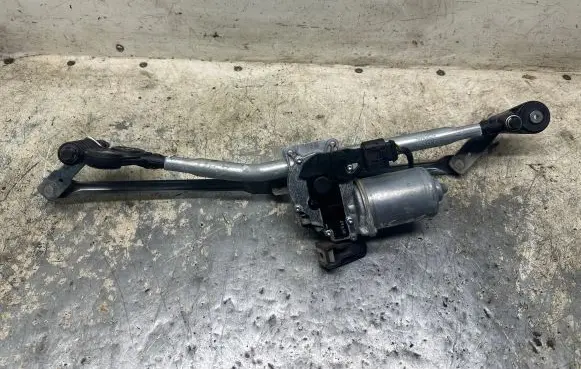 BMW X5 E70 Front wiper linkage and motor 720051003 7200535