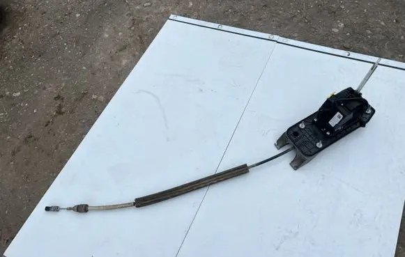 Volkswagen PASSAT B7 Gear shifter/selector 3C1713025S