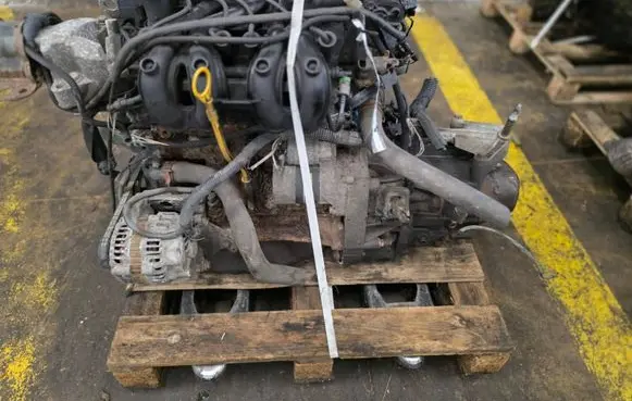 Renault Clio III Engine swap D4FHF786