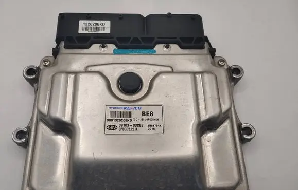 KIA Ceed Engine control unit/module 3910303CE8 1320206KD CPEGD2203