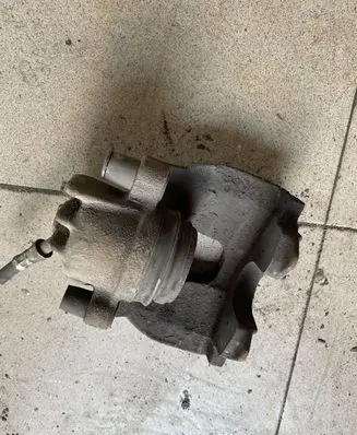 Volvo V70 Front brake caliper