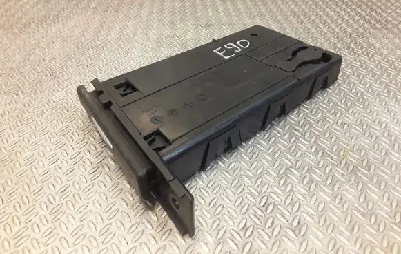 BMW 3 E90 E91 Cup holder 7127463