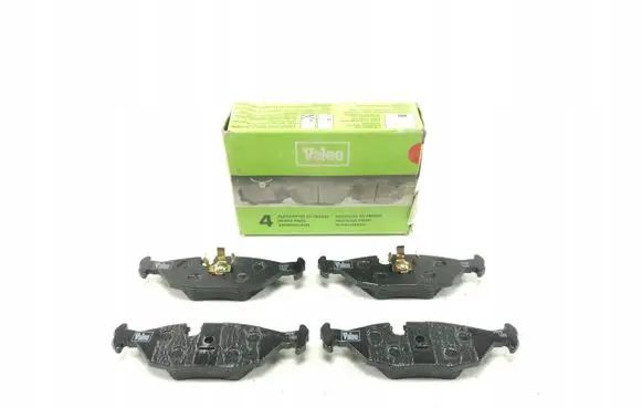 BMW 3 E30 Brake pads (rear) 540425 58188 206751700