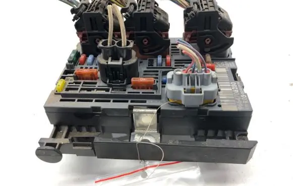 Peugeot Partner BSM Control unit 9664706280